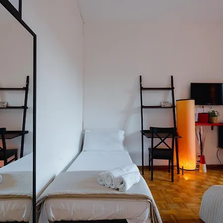 Bed & Breakfast Elegance *