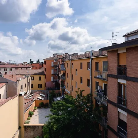 Elegance Bologna