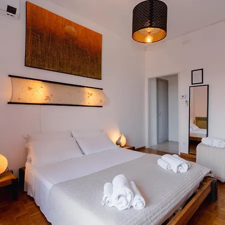 Bed & Breakfast Elegance