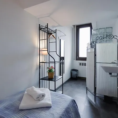 Bed & Breakfast Elegance Bologna