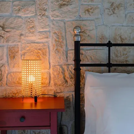Bed and Breakfast Elegance 3*