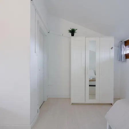 Elegance Bed and Breakfast Μπολόνια