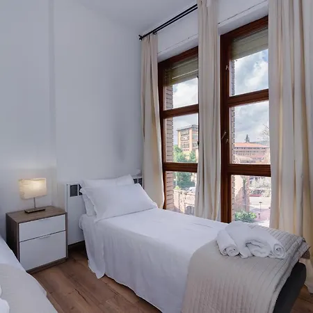 Bed and Breakfast Elegance Μπολόνια