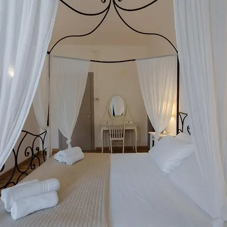 Elegance Bed and Breakfast