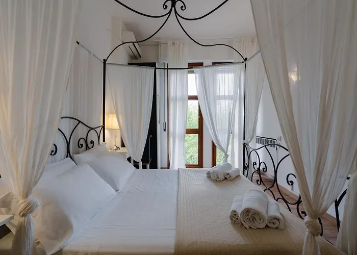 Elegance 3* Болонья