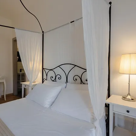 Elegance Bed and breakfast Bolonia