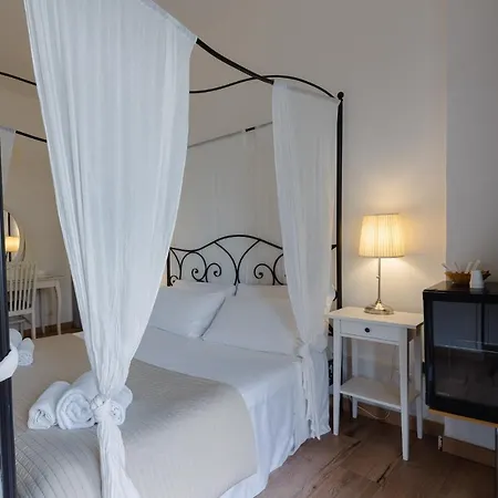 Elegance Bed and Breakfast